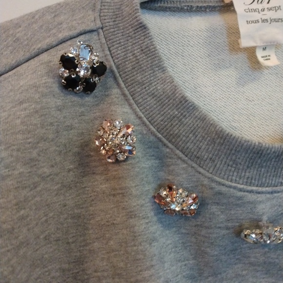 CLINQ A SEPT SWEATER SIZE: M - Picture 4 of 5